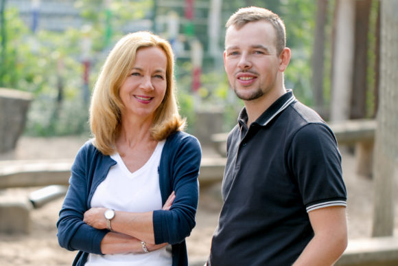 Portrait von Gaby Vandevelde. Sie ist Leiterin des evangelischen Kindergartens Brügge in Lüdenscheid.