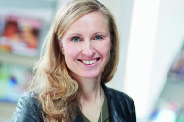 Portrait von Dr. Diana Herrmann. Sie ist Referentin Bildung und Gesundheit der DGUV und Mitglied des Redaktionsbeirats der KinderKinder.