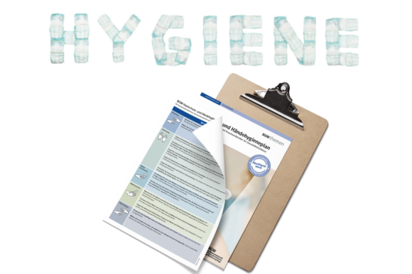 Hygieneplan der BGW auf einem Klemmbrett.